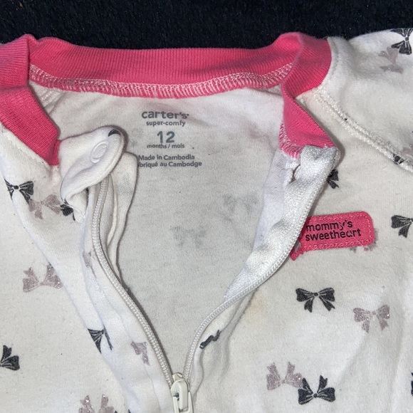 Carters super comfy onesie - Picture 3 of 3